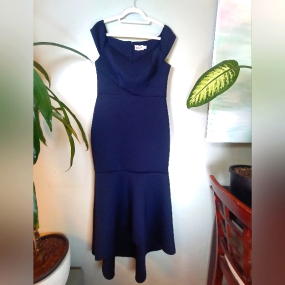 Eliza J Navy Sweetheart Neckline Off Shoulder High Low Mermaid Form Fitting Gown - Picture 2 of 10